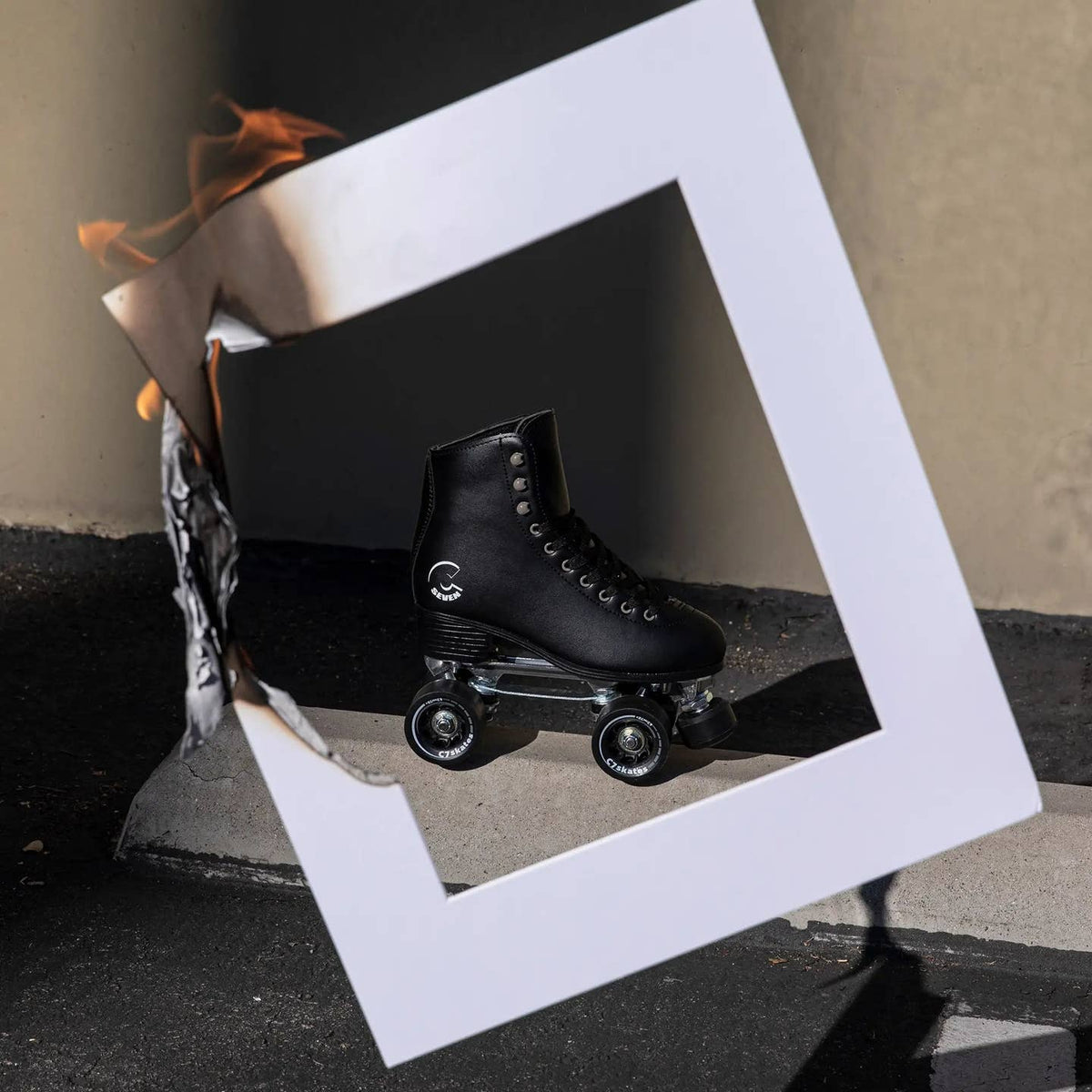 Wholesale Femme Fatale Quad Roller Skates