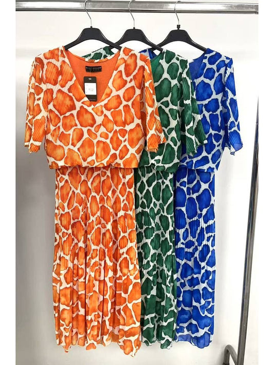 Wholesale Tonal Pebble Giraffe Plissee Layered Midaxi Dress